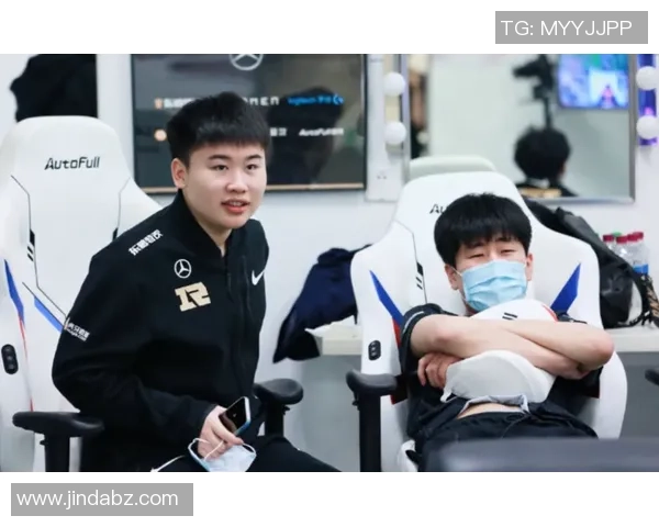 DOTA2战术分析：深入探讨JDG战队的包夹策略与执行效果