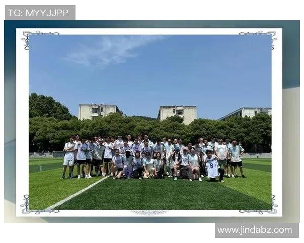 武汉城市马拉松赛事点评：飞盘队展现团队力量与拼搏精神